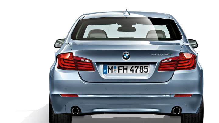 Back Pose Of 2012 BMW ActiveHybrid 5 In Blue